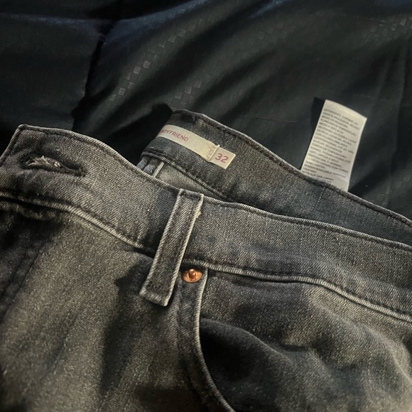Levi's Denim - Levi's Women's Black Ankle Jeans